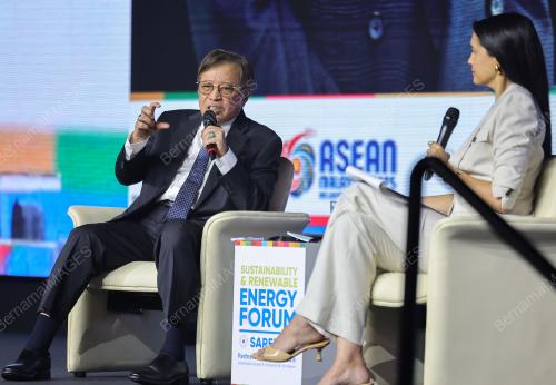 TAN SRI ABANG JOHARI TUN OPENG