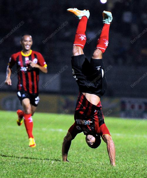 SK06_04092012_PIALA_MALAYSIA