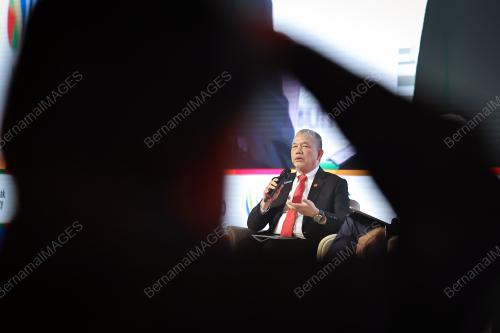 DATUK SERI FADILLAH YUSOF