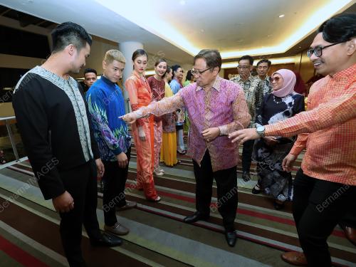 DATUK SERI NANCY SHUKRI