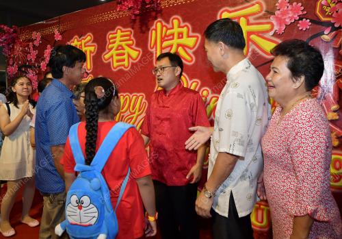 SK06_05022019_MENTERI_CNY_BN201902049849_6