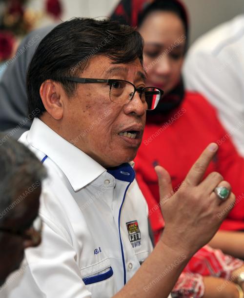 SK06_05042016_SIDANG_MEDIA