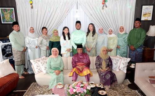 TAN SRI ABANG JOHARI TUN OPENG