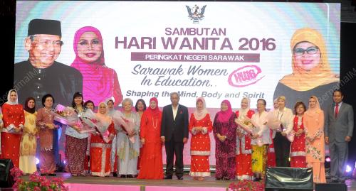 SK06_05112016_HARI_WANITA