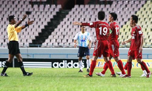 PIALA FA SARAWAK VS P.PINANG