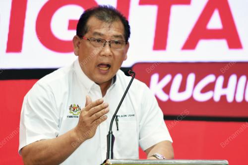 DATUK WILSON UGAK KUMBONG