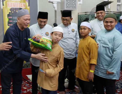 DATUK SERI FADILLAH YUSOF