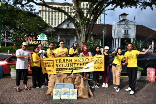 TRASH HERO KUCHING