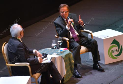 TAN SRI ABANG JOHARI TUN OPENG