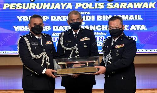DATUK AZRI AHMAD