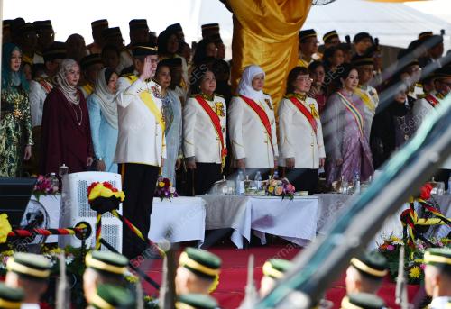 SAMBUTAN HARI LAHIR TYT SARAWAK KE-79