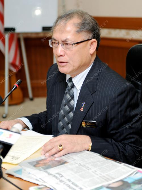 DATUK RICHARD RIOT
