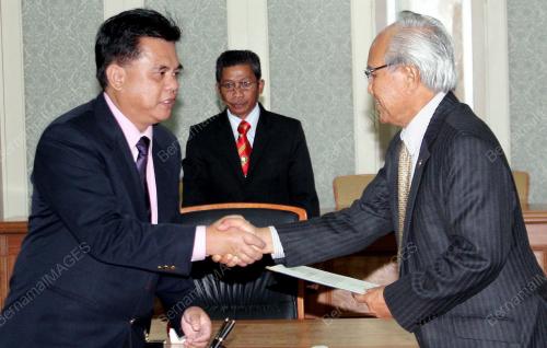 SK06_13022012_SUMPAH