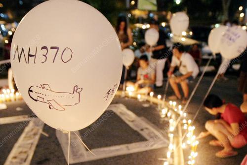 SK06_14032014_MH370
