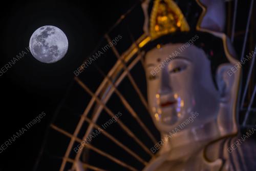 HARI WESAK
