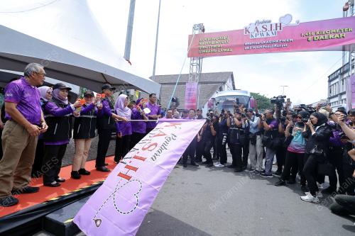 TAN SRI ABANG JOHARI TUN OPENG