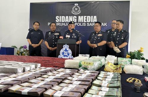 DATUK MANCHA ATA