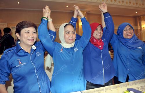 SK06_17042013_CALON_WANITA