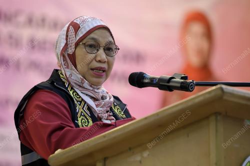 DATUK DR MAZIAH CHE YUSOFF