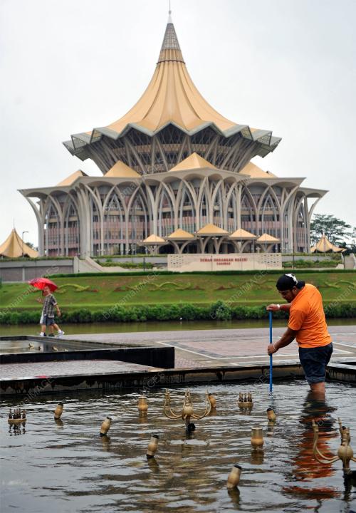SK06_18112012_DUN_SARAWAK
