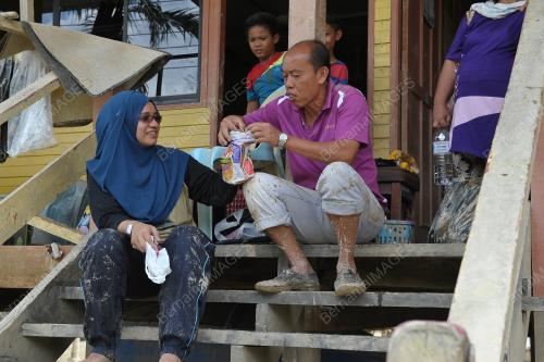 SK06_19022018_CIKGU