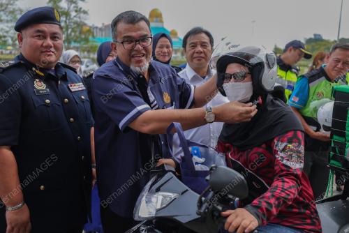 DATUK HASBI HABIBOLLAH
