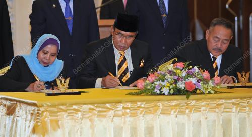 SK06_19052016_MENTERI