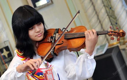 NISA ADDINA MOHD TAUFIK
