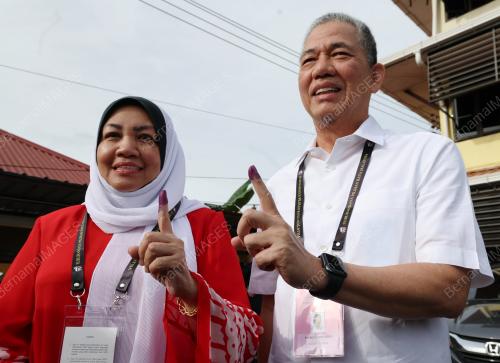 DATUK SERI FADILLAH YUSOF