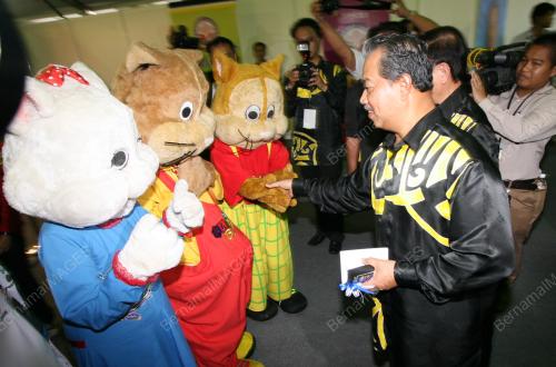 MUHYIDDIN YASSIN