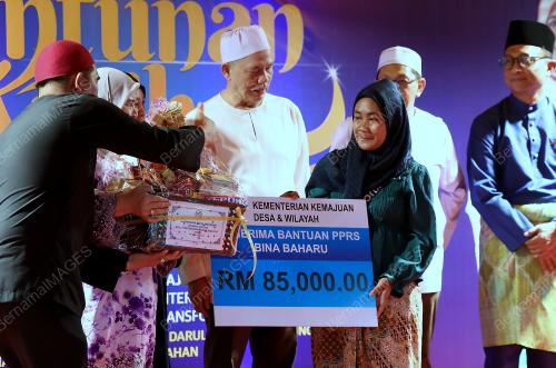 DATUK SERI FADILLAH YUSOF