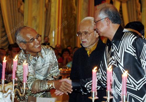 MOHD NAJIB TUN ABDUL RAZAK