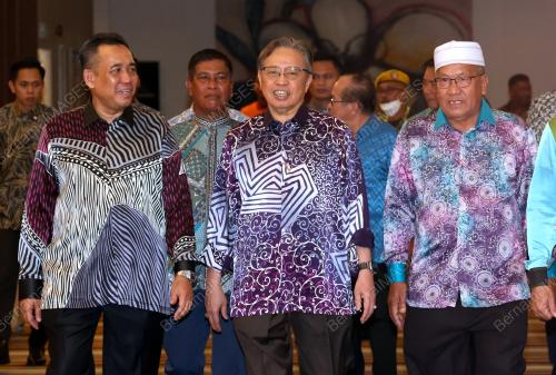 TAN SRI ABANG JOHARI TUN OPENG