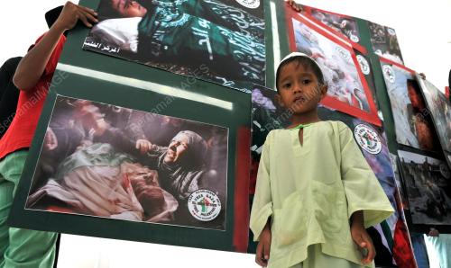 SK06_23112012_GAZA_HIMPUN
