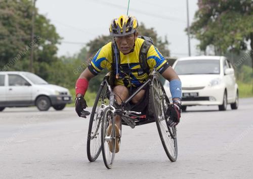 JUNAIDI PAUZAN