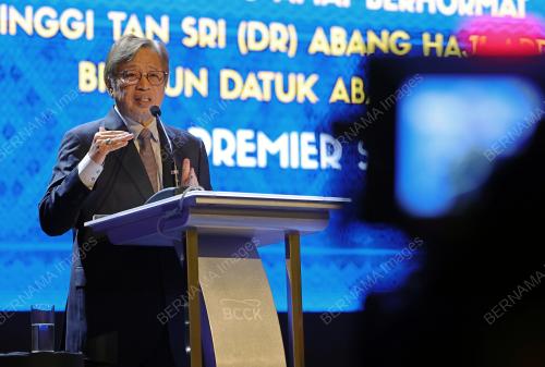 TAN SRI ABANG JOHARI TUN OPENG