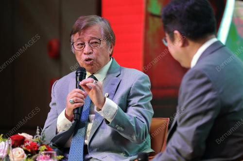 TAN SRI ABANG JOHARI TUN OPENG