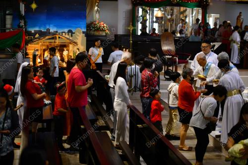 SAMBUTAN HARI KRISMAS