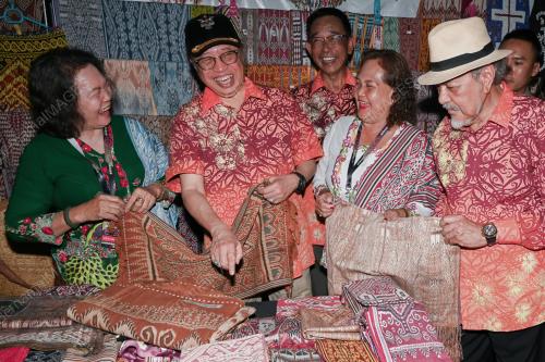 TAN SRI ABANG JOHARI TUN OPENG