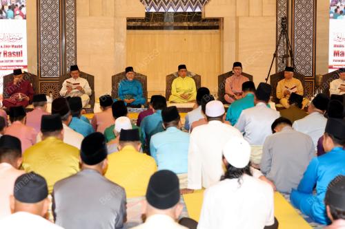 TAN SRI ABANG JOHARI TUN OPENG