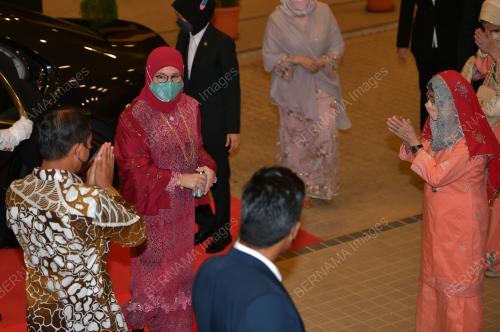 TUNKU HAJAH AZIZAH AMINAH MAIMUNAH ISKANDARIAH