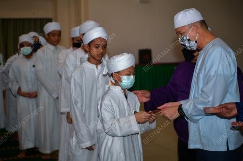 DATUK SERI FADILLAH YUSOF