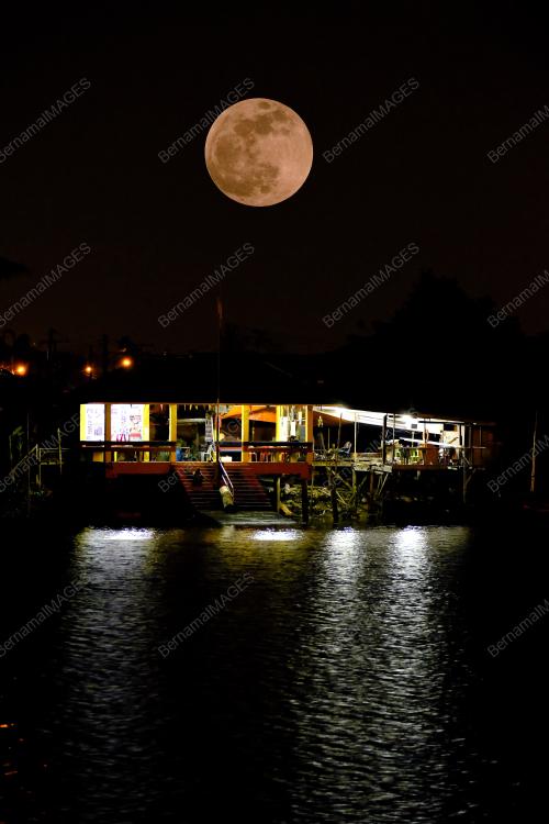 SK06_28072018_GERHANA_BULAN