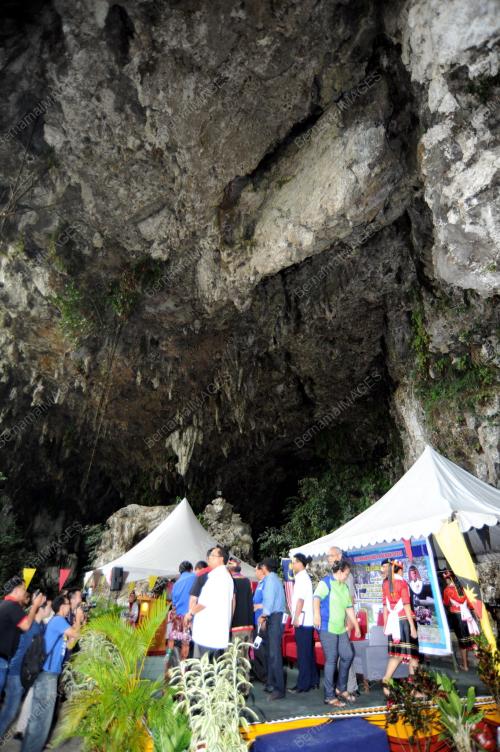 SK06_31052014_FAIRY_CAVE
