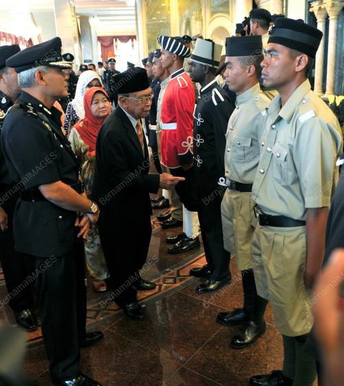 SK06_31072012_PAHLAWAN