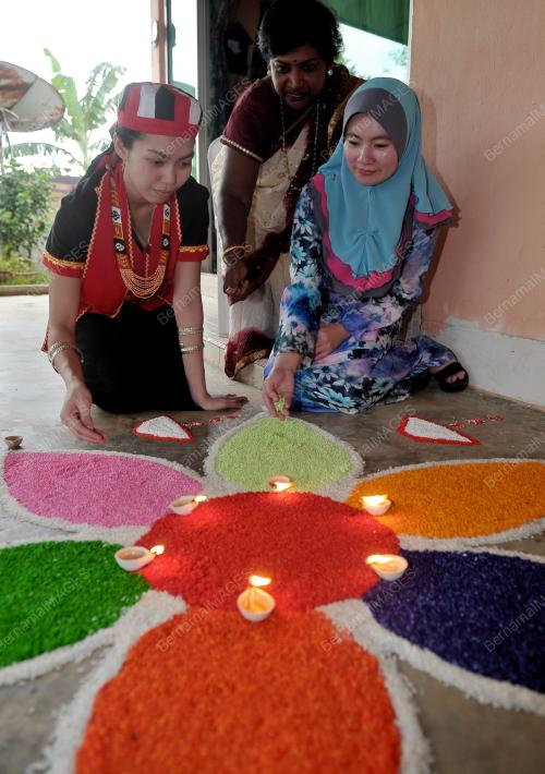 SK07_01112013_DEEPAVALI
