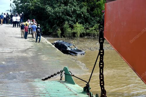 KERETA_SUNGAI