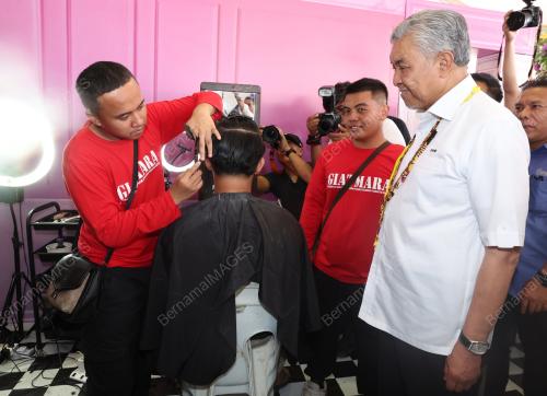 DATUK SERI AHMAD' ZAHID HAMIDI