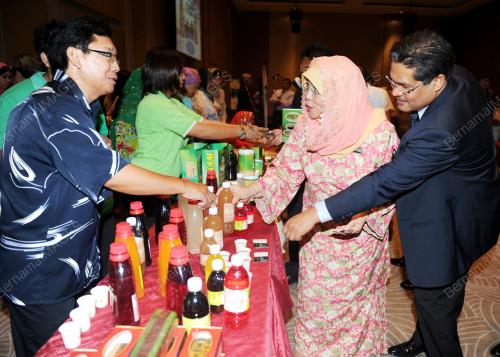 SK07_02042012_PERNIAGAAN