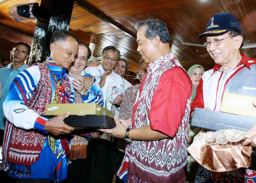 TAN SRI MUHYIDDIN MOHD YASSIN